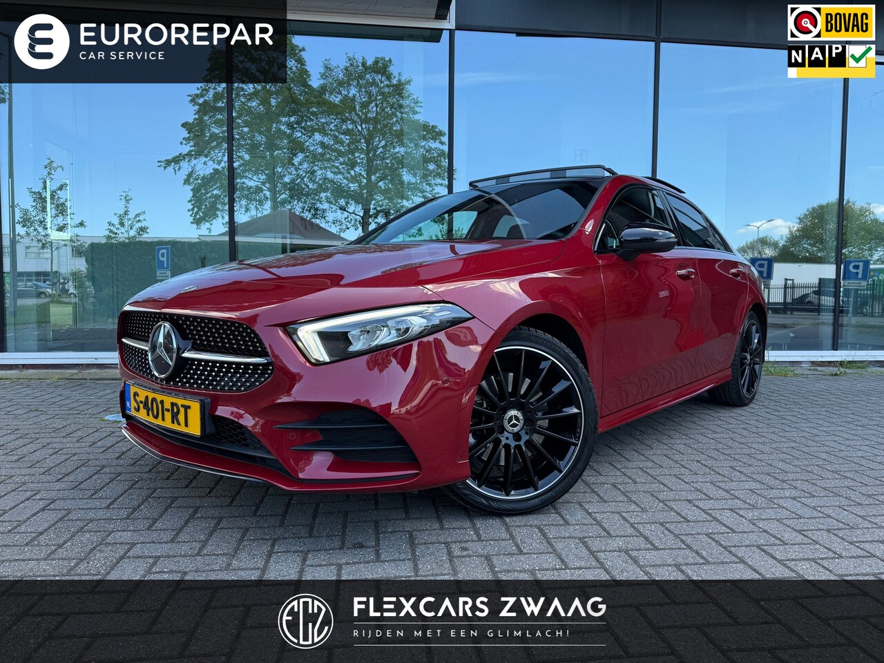 Mercedes-Benz A-klasse - 250 e AMG Line - Automaat - Navi - Schuif/Panodak - Leder - Widescreen - AutoWereld.nl