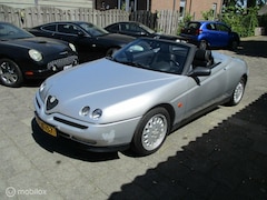 Alfa Romeo Spider - 2.0-16V T.Spark