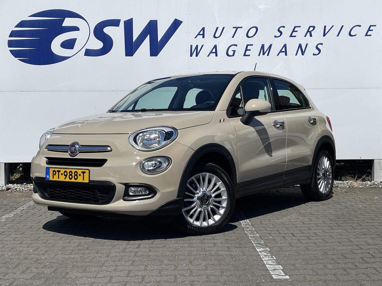Fiat 500 X - 1.4 Turbo MultiAir PopStar | Trekhaak | Navi | Keyless | DAB+ | 17 inch - AutoWereld.nl
