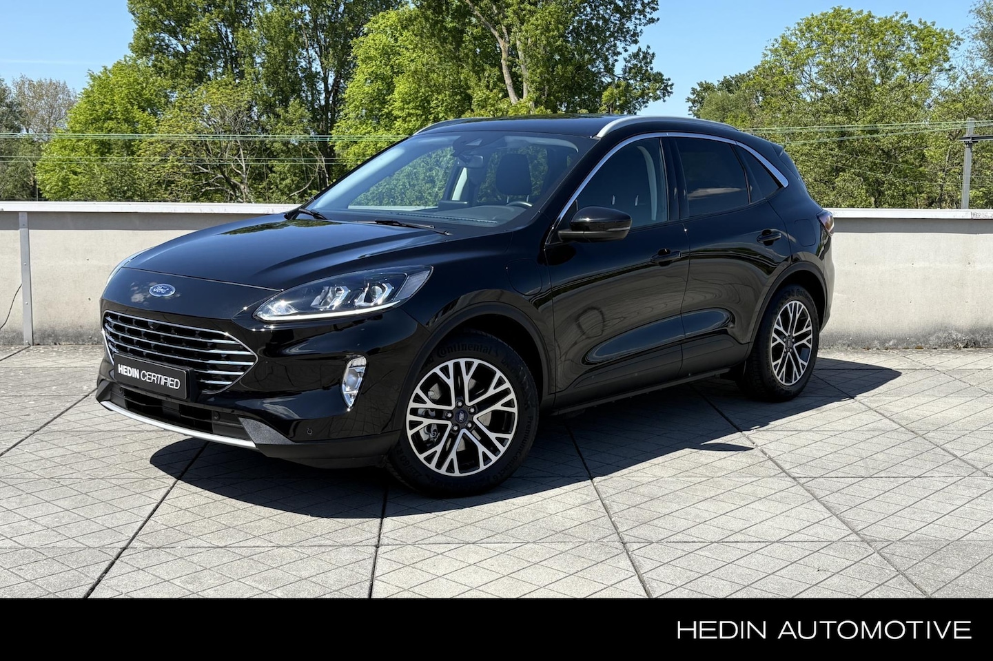 Ford Kuga - 2.5 PHEV Titanium |Winter Pack|Driver Ass.Pack|Elek.trekhaak|Fabrieksgar.t/m feb 2026 - AutoWereld.nl