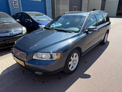 Volvo V70 - 2.4 Edition Sport Automaat 2007 NAP 311.849km Mooi zwart LEDER interieur, Navigatie, Trekh