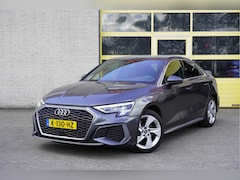Audi A3 Limousine - 30 TFSI 2x S-Line BJ2021 Lmv 17" | Led | Pdc | Navi | Dynamische knipperlichten | Sideskir