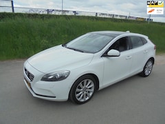 Volvo V40 - V40 1.6 D2 diesel airco ecc lmv pano xenon zwart leder bekleding