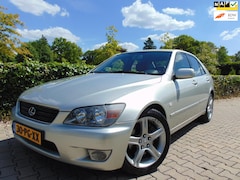 Lexus IS - 200 Executive Automaat , 177.204km N.A.P, Clima / Cruise / Leder / Stoelverwarming / Isofi