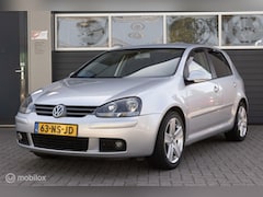 Volkswagen Golf - 1.6 FSI Sportline CLIMA CRUISE