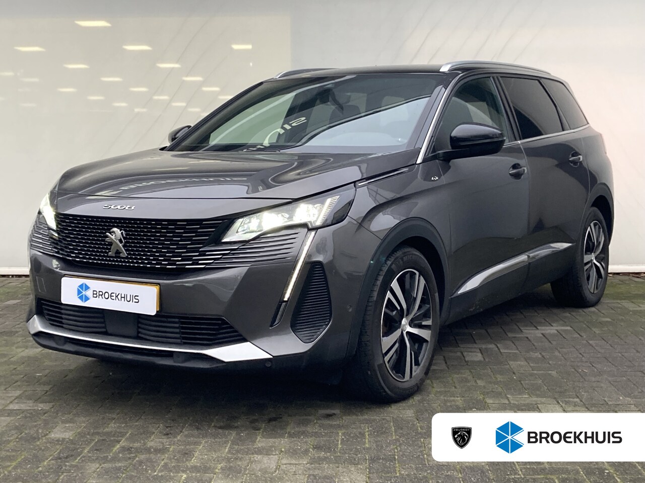 Peugeot 5008 - 1.6 PureTech GT | 2 stoelen op derde rij | Achterbank in delen neerklapbaar | Achterste zi - AutoWereld.nl