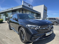 Mercedes-Benz GLC-klasse Coupé - 400e 4MATIC AMG Premium Plus Night Pano-dak | Trekhaak | Carbon | Burmester | Luchtvering