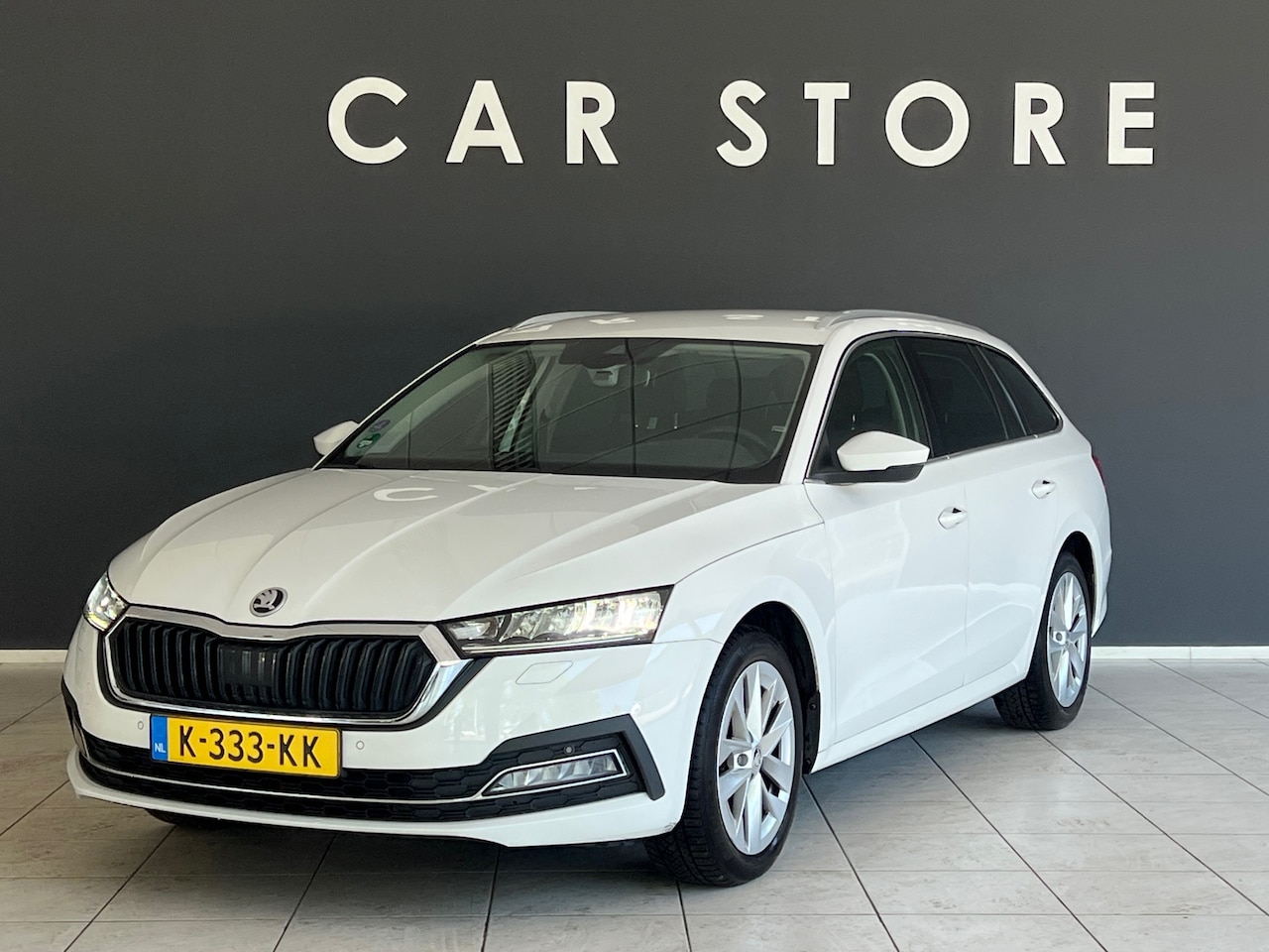 Skoda Octavia Combi - 1.0 TSI Business Edition Plus 1.0 TSI Business Edition Plus - AutoWereld.nl
