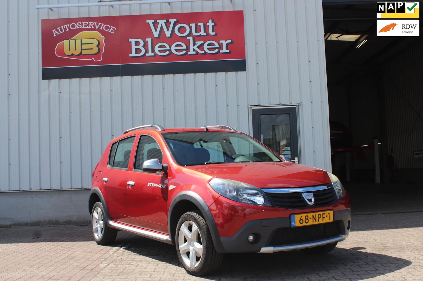 Dacia Sandero Stepway - 1.6 nieuwe apk rijklaar. - AutoWereld.nl