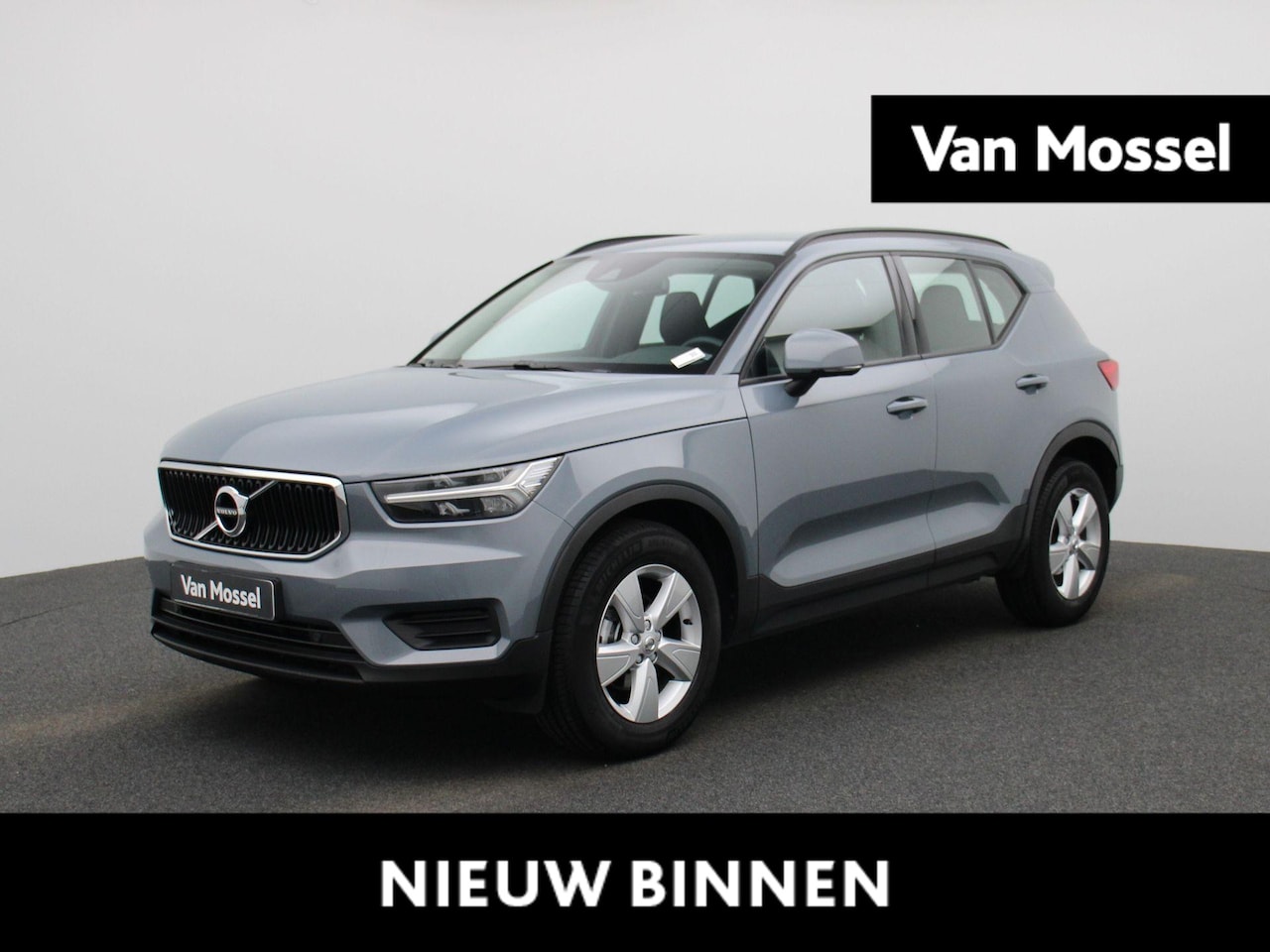 Volvo XC40 - 1.5 T3 Momentum | Automaat | LMV | Navigatie | Virtual cockpit | LED | Climate control | C - AutoWereld.nl