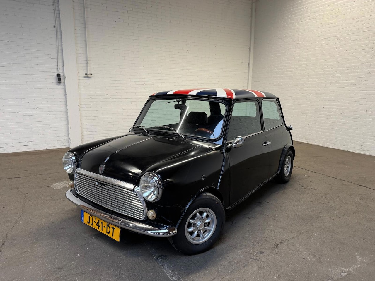 Austin Mini - 1000 HLE Volledig interieur aanwezig|Nieuwe apk - AutoWereld.nl