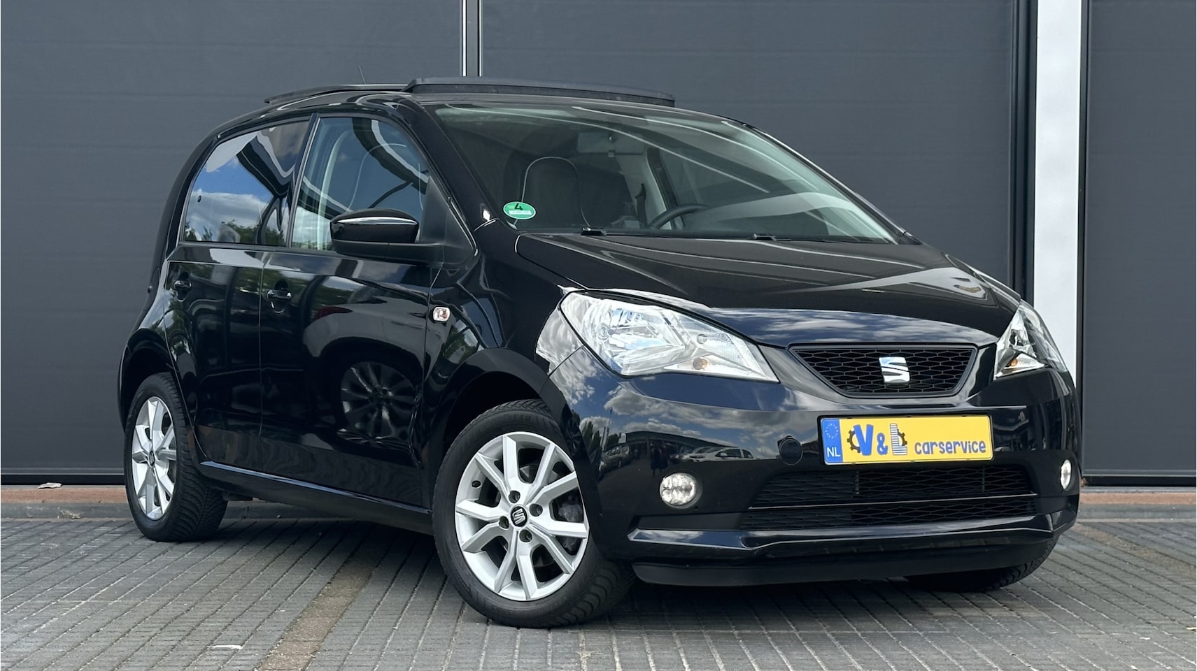Seat Mii - 1.0 Style Intense / Panorama / Stoelverwr. / Cruis - AutoWereld.nl