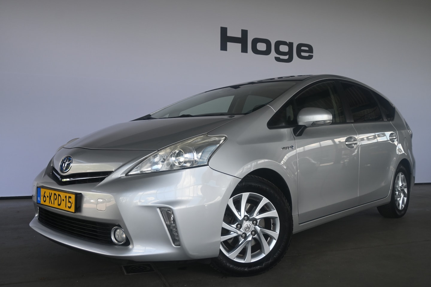 Toyota Prius Wagon - 1.8 Aspiration 7-Persoons Automaat Clima Panoramadak Goed Onderhouden! Inruil Mogelijk! - AutoWereld.nl