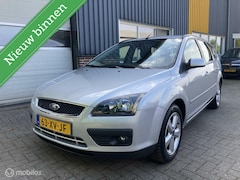 Ford Focus Wagon - 1.8-16V Ambiente Flexifuel TREKHAAK