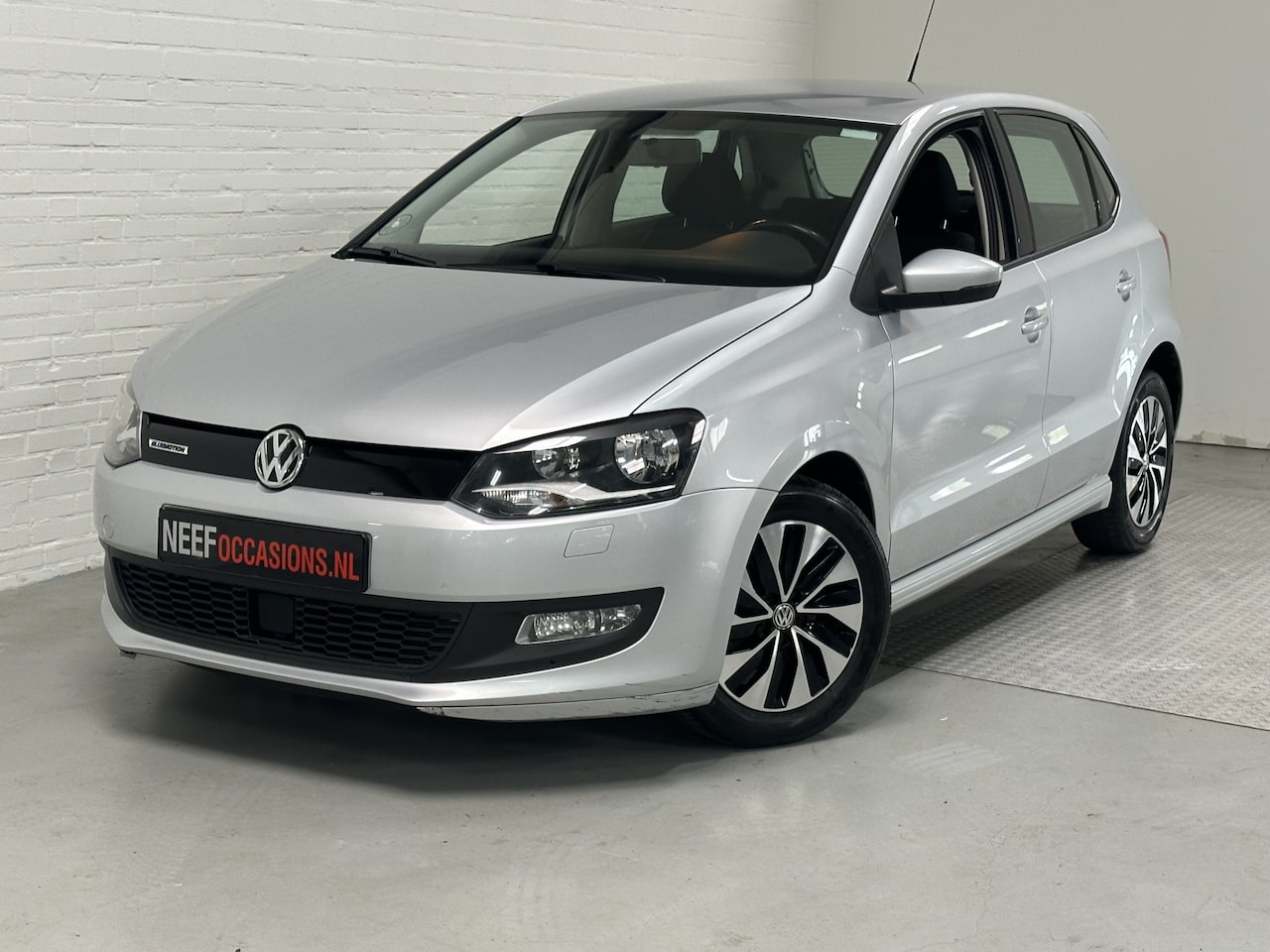 Volkswagen Polo - 1.0 BlueMotion Airco / Cruise / Elk.pakket / Bluetooth - AutoWereld.nl