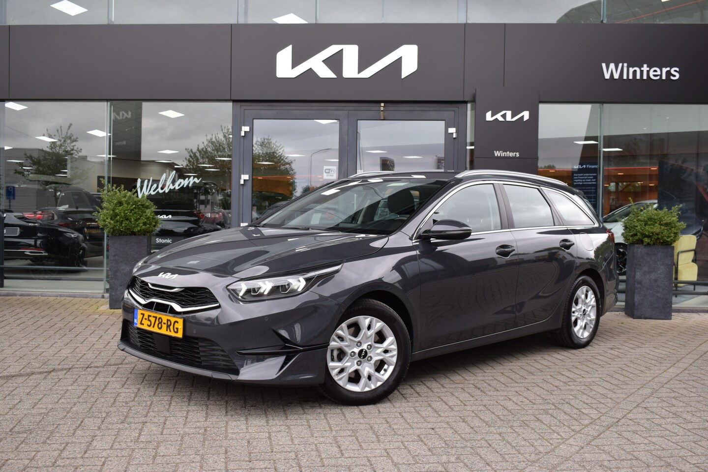 Kia Cee'd Sportswagon - Ceed 1.0 T-GDi DynamicLine | Climate Control | Cruise Control | Navigatie | Camera | 6-bak - AutoWereld.nl