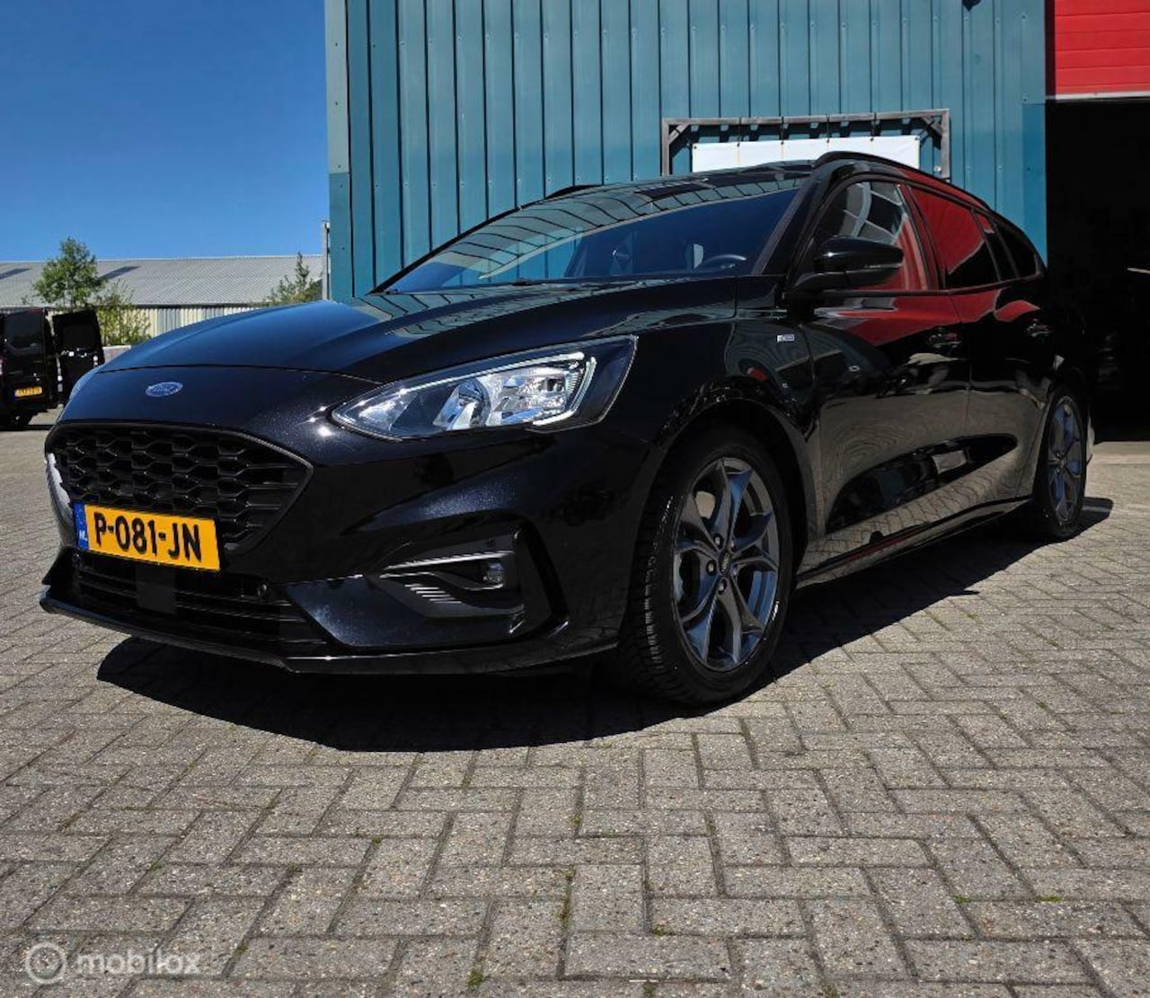 Ford Focus Wagon - 1.0 EcoBoost Hybrid ST Line Business 1.0 EcoBoost Hybrid ST Line Business - AutoWereld.nl