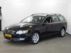 Volvo V70 - 1.6 T4 Nordic+ Standkachel|Stoelverwarming|Xenon