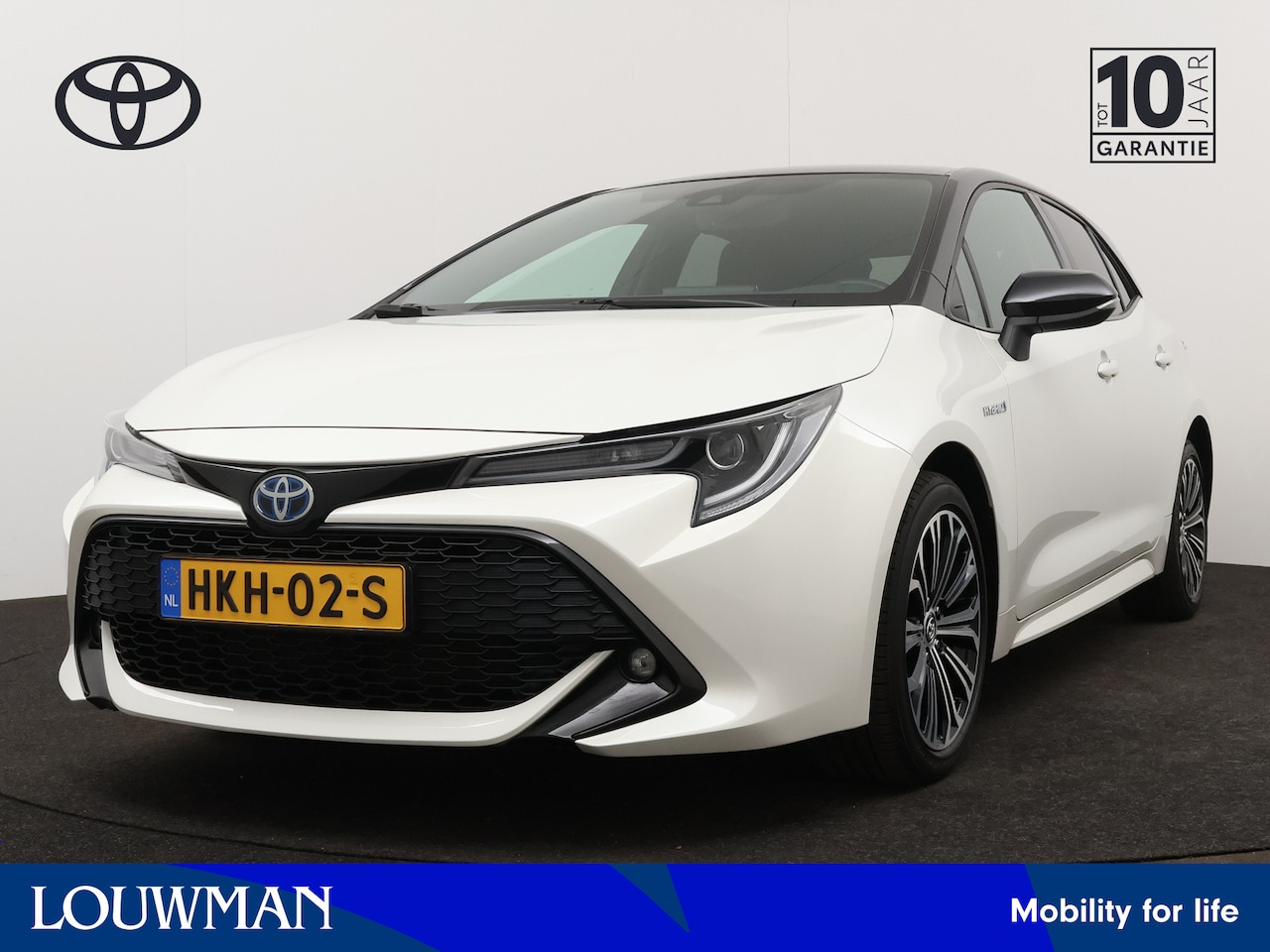 Toyota Corolla - 1.8 Hybrid Dynamic Bi-Tone Limited - AutoWereld.nl