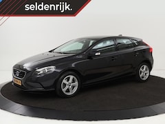 Volvo V40 - 1.6 T2 Momentum | Stoelverwarming | Trekhaak | Xenon | Climate control | Cruise control |