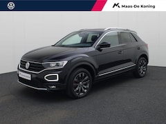 Volkswagen T-Roc - 1.5TSI/150PK Sport · Navigatie · Camera + Parkeersensoren · Stoelverwarming