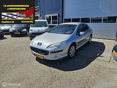 Peugeot 407 - 1.8-16V XR Pack