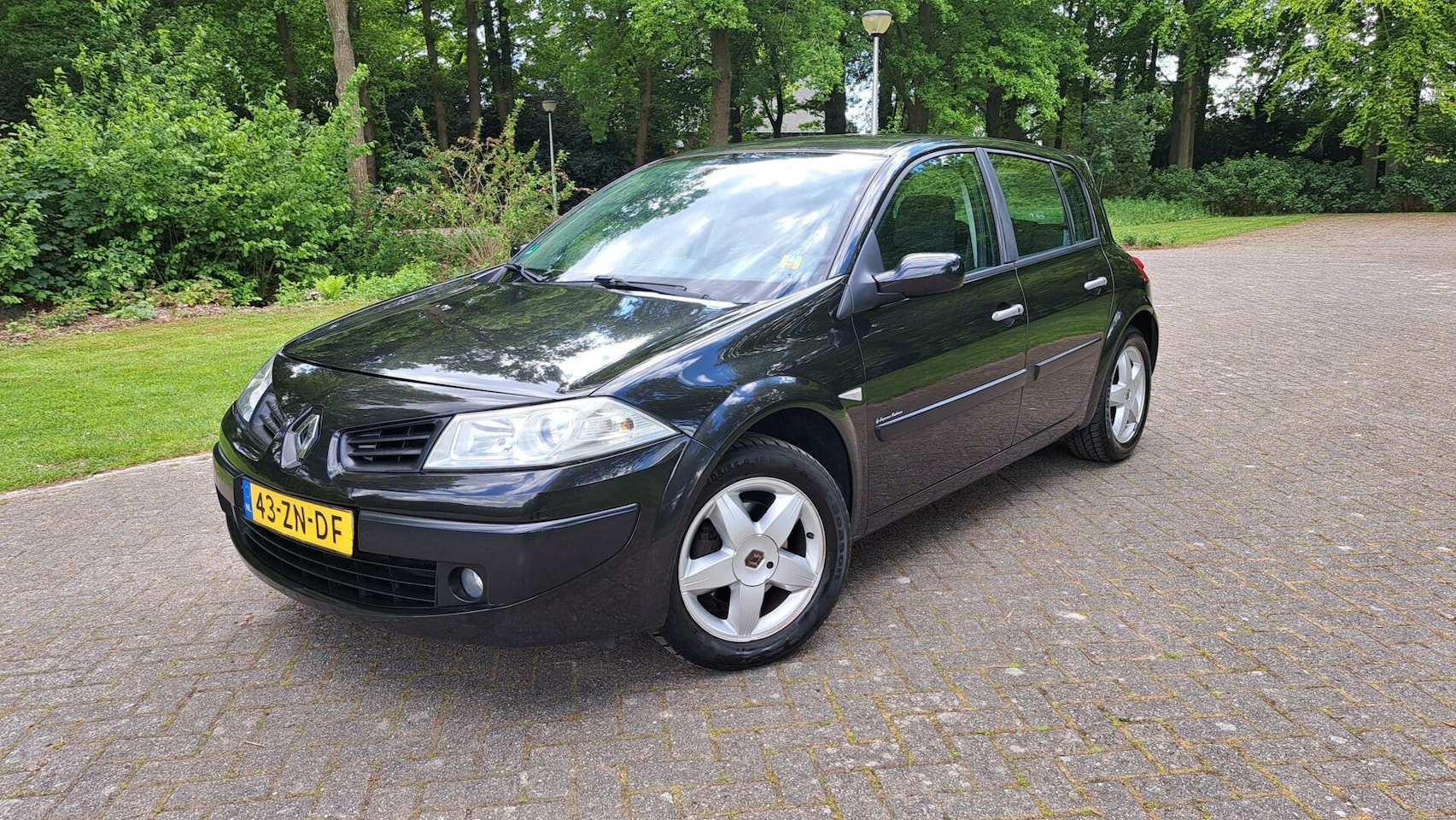 Renault Mégane - 1.6-16V Business Line Pack Look 5drs CLIMA - AutoWereld.nl