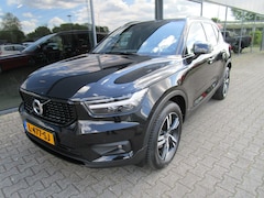 Volvo XC40 - 1.5 T3 R-Design