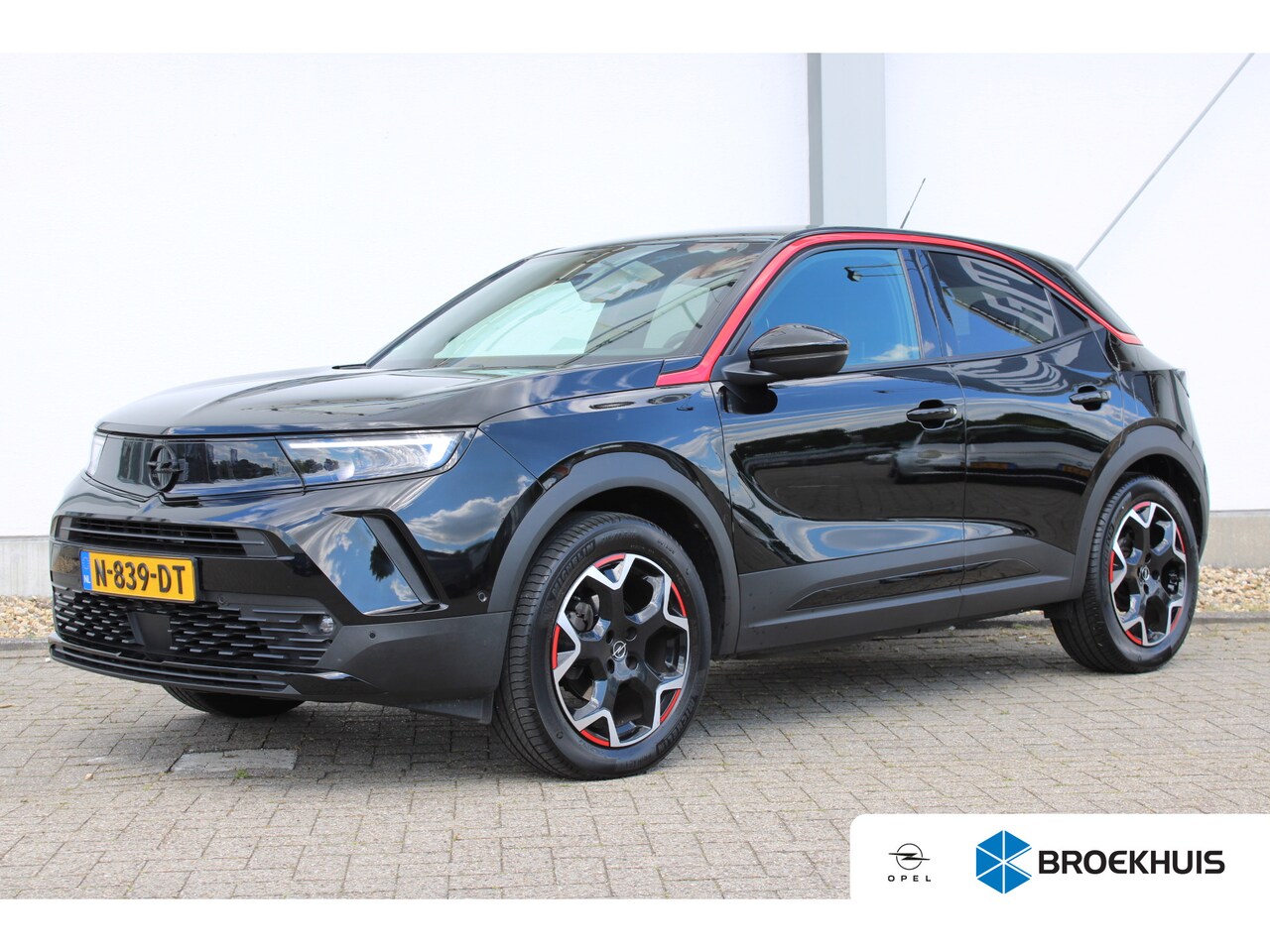 Opel Mokka - 1.2 T. AUTOMAAT GS-Line / Camera / Voorstoelen verwarmd / Dodehoek Detectie / Parkeersenso - AutoWereld.nl