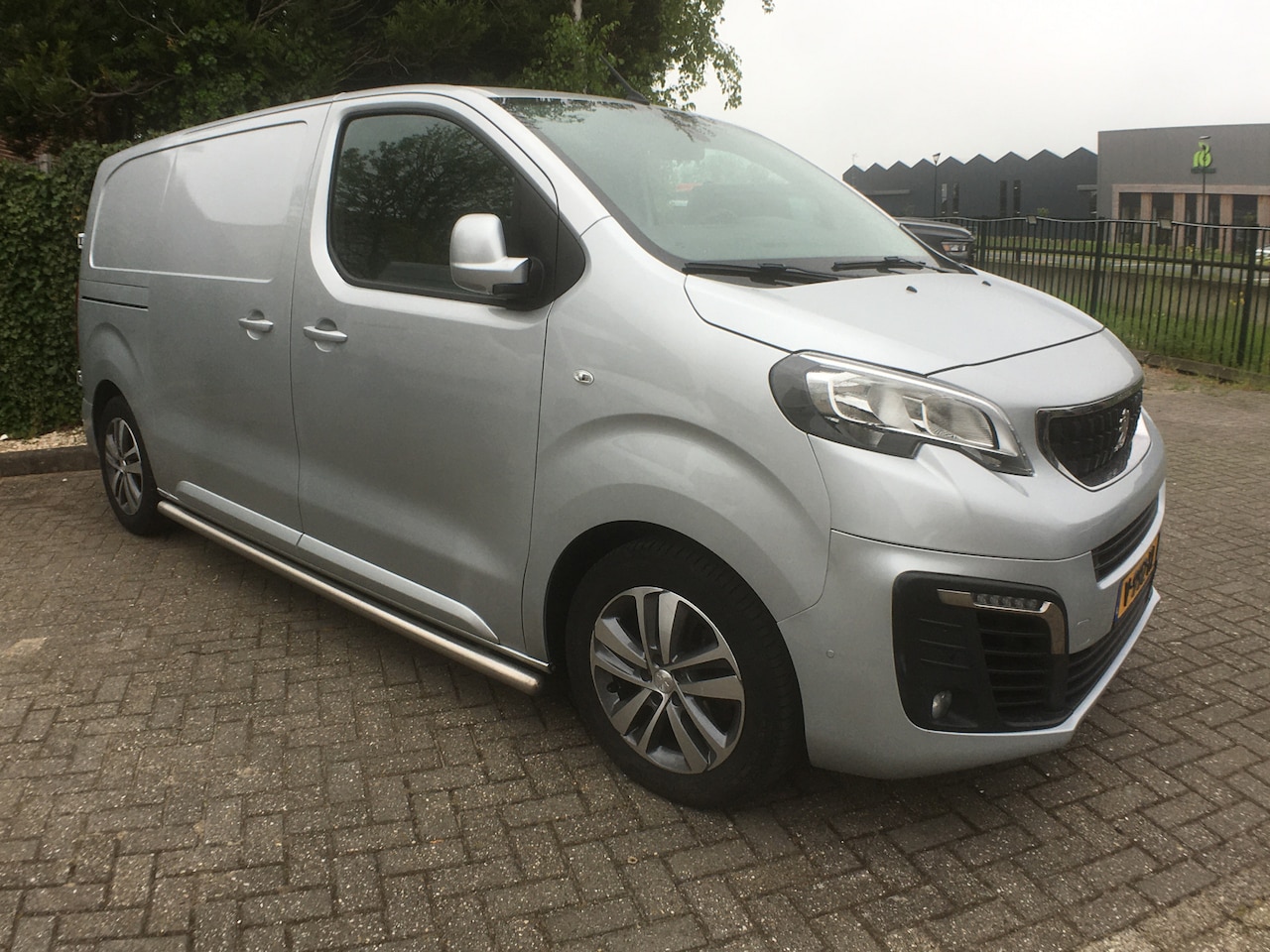 Peugeot Expert - 227S 2.0 BlueHDI 150 Premium Pack Side bars, lichtmetalen velgen, NAP, NLauto,navigatie,15 - AutoWereld.nl