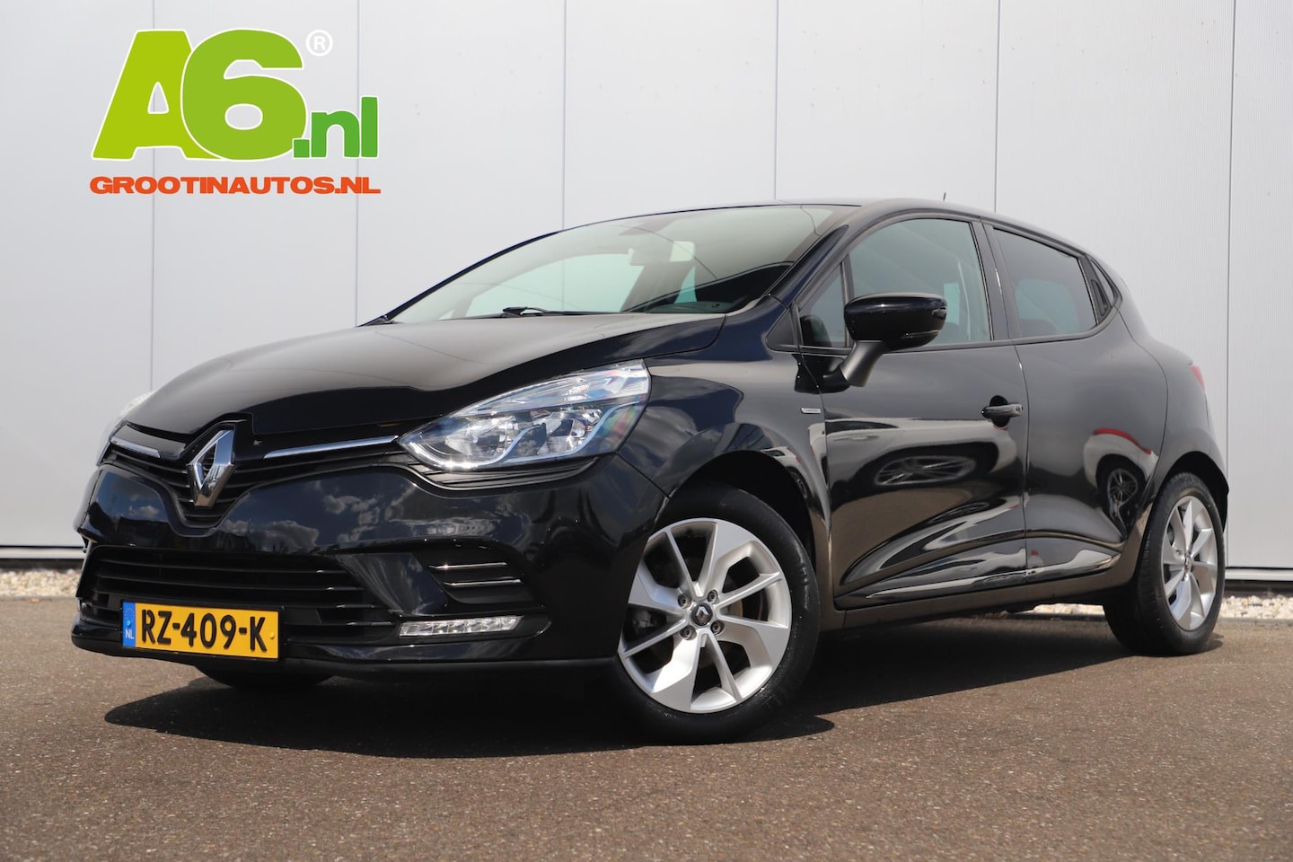 Renault Clio - 0.9 TCe Intens Keyless 16 inch LMV Navigatie Bluetooth Airco Cruise Control Getint Glas - AutoWereld.nl