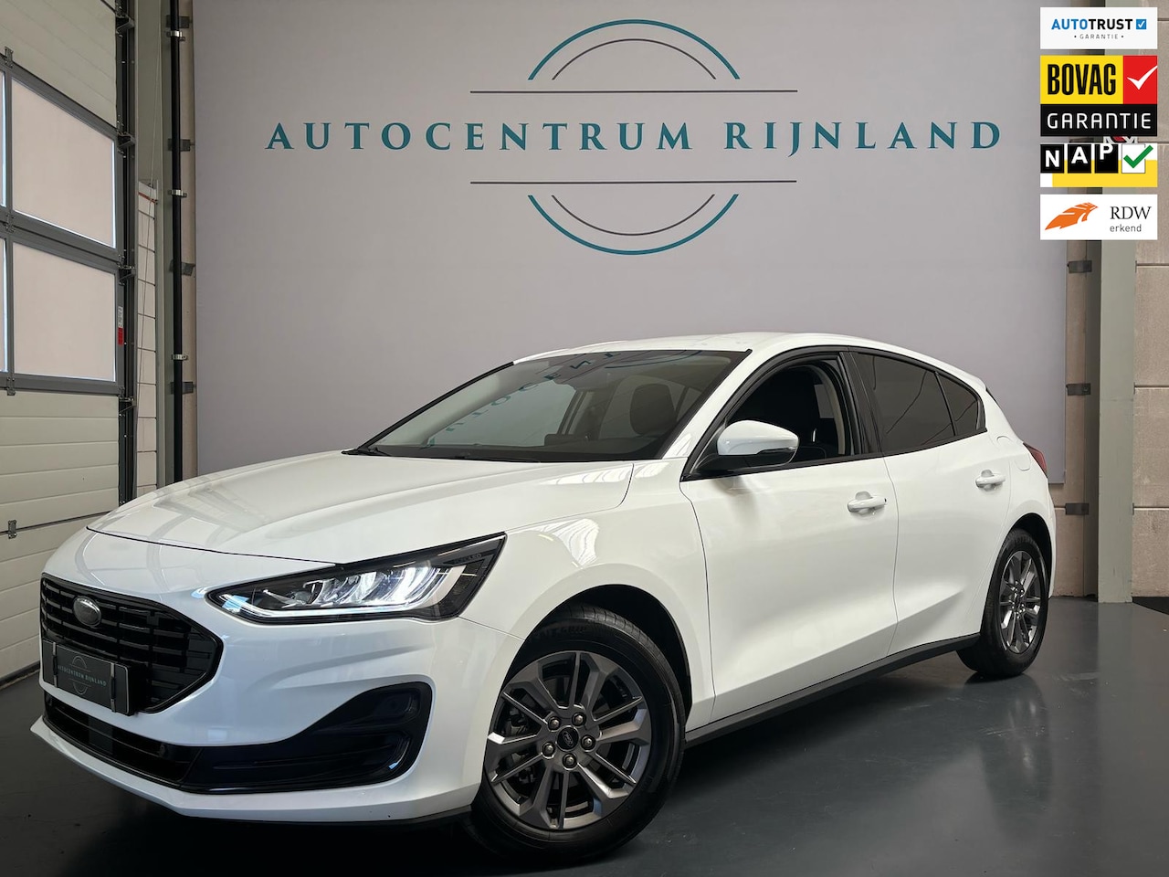 Ford Focus - 1.0 EcoBoost Hybrid Titanium X 1 Jaar BOVAG GARANTIE - AutoWereld.nl