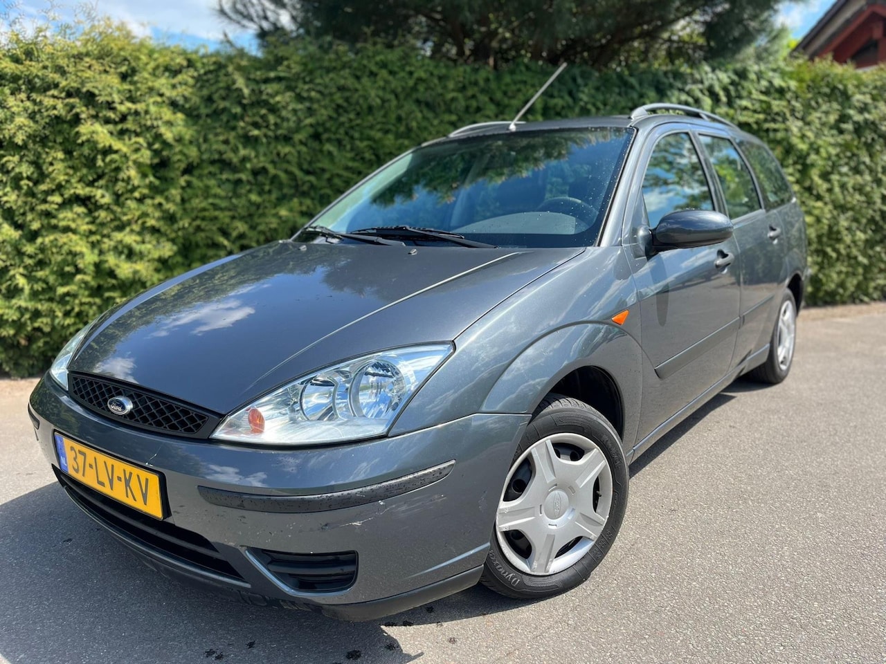 Ford Focus Wagon - 1.6-16V Centennial Airco Trekhaak Nederlandse Auto - AutoWereld.nl