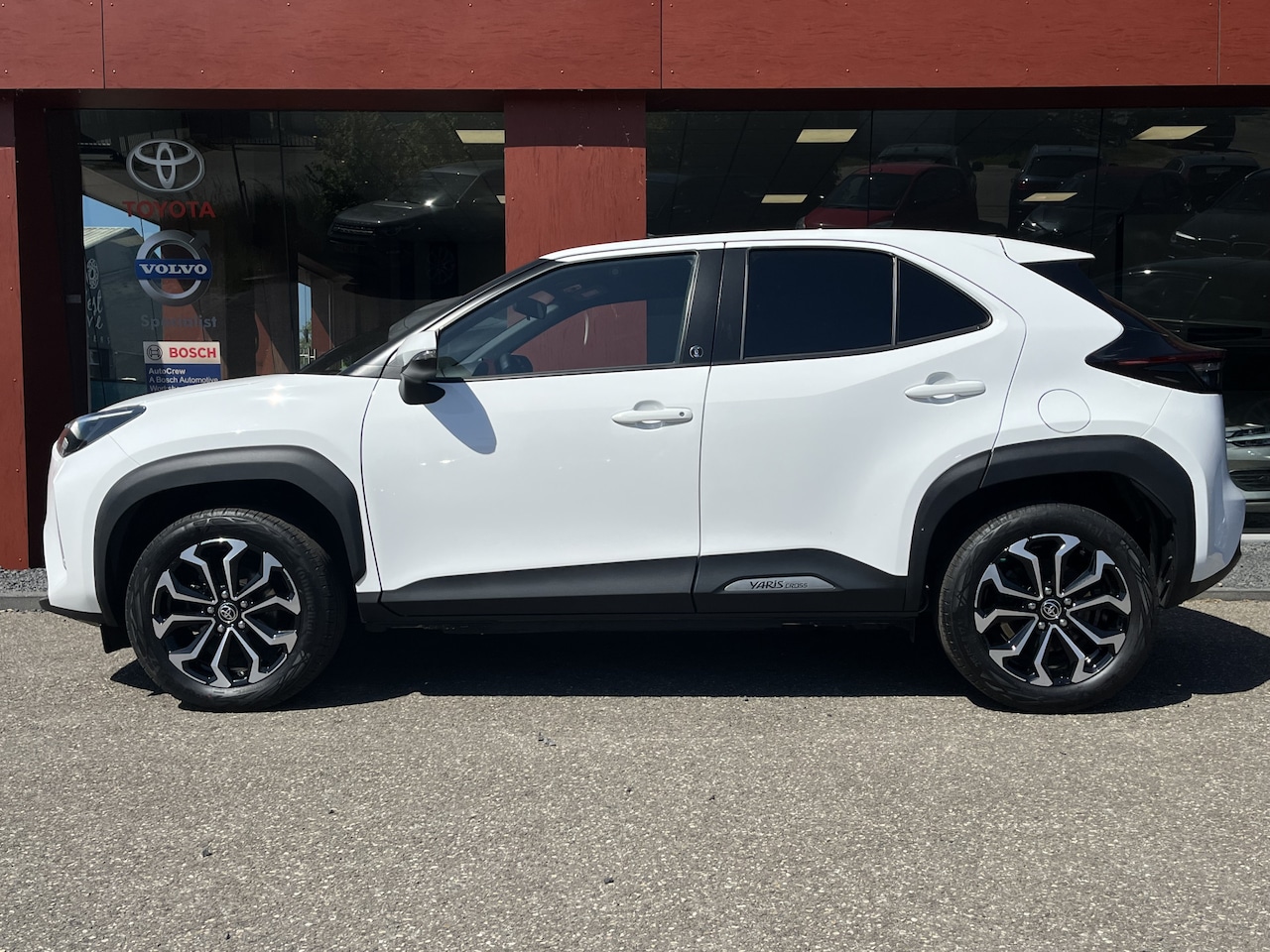 Toyota Yaris Cross - 1.5 Hybrid Dynamic | Camera | ACC | Carplay | Keyless - AutoWereld.nl