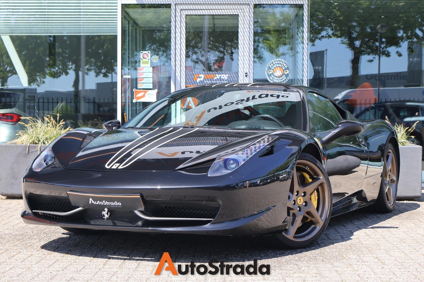 Ferrari 458 - 4.5 F1 Italia 570PK AUT Carbon Ceramic | Carbon Racing Seats | Full Dealer - AutoWereld.nl
