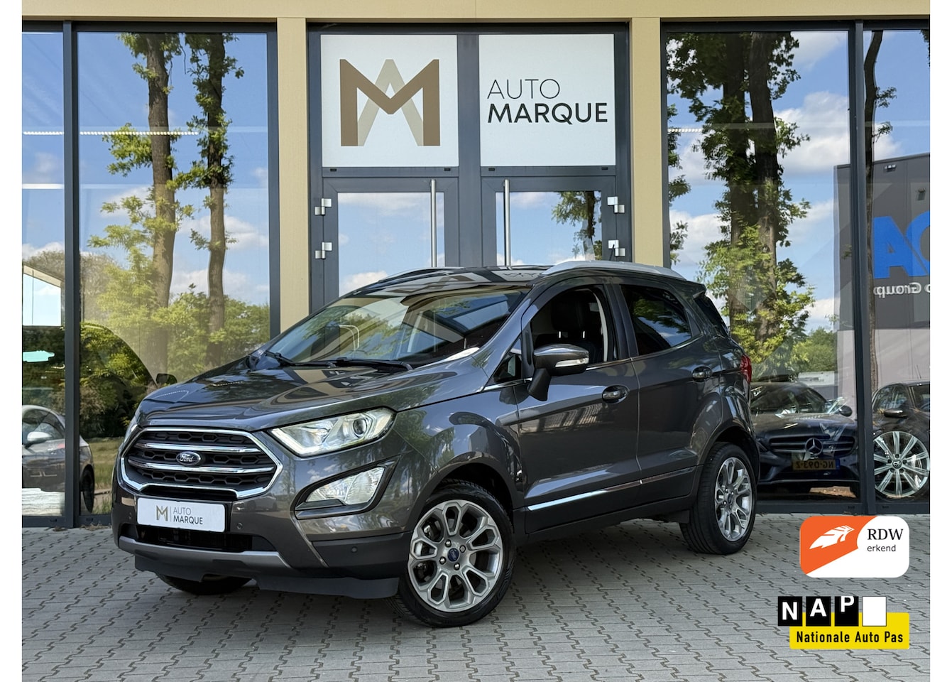 Ford EcoSport - 1.0 EcoBoost | Titanium | Navigatie incl. CarPlay | Stoel/Stuur & Voorruitverwarming | 17" - AutoWereld.nl