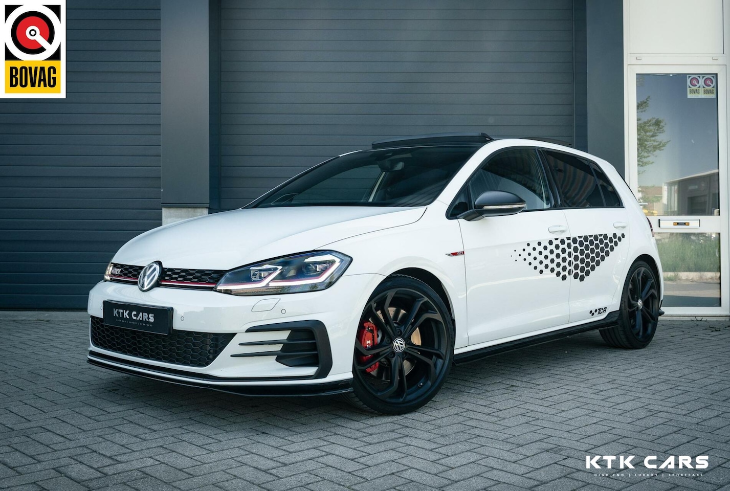 Volkswagen Golf - 2.0 TSI GTI|Pano|Keyles|Dyna|Camera|Virtual|LIne|Blindspot|ACC|Carplay - AutoWereld.nl