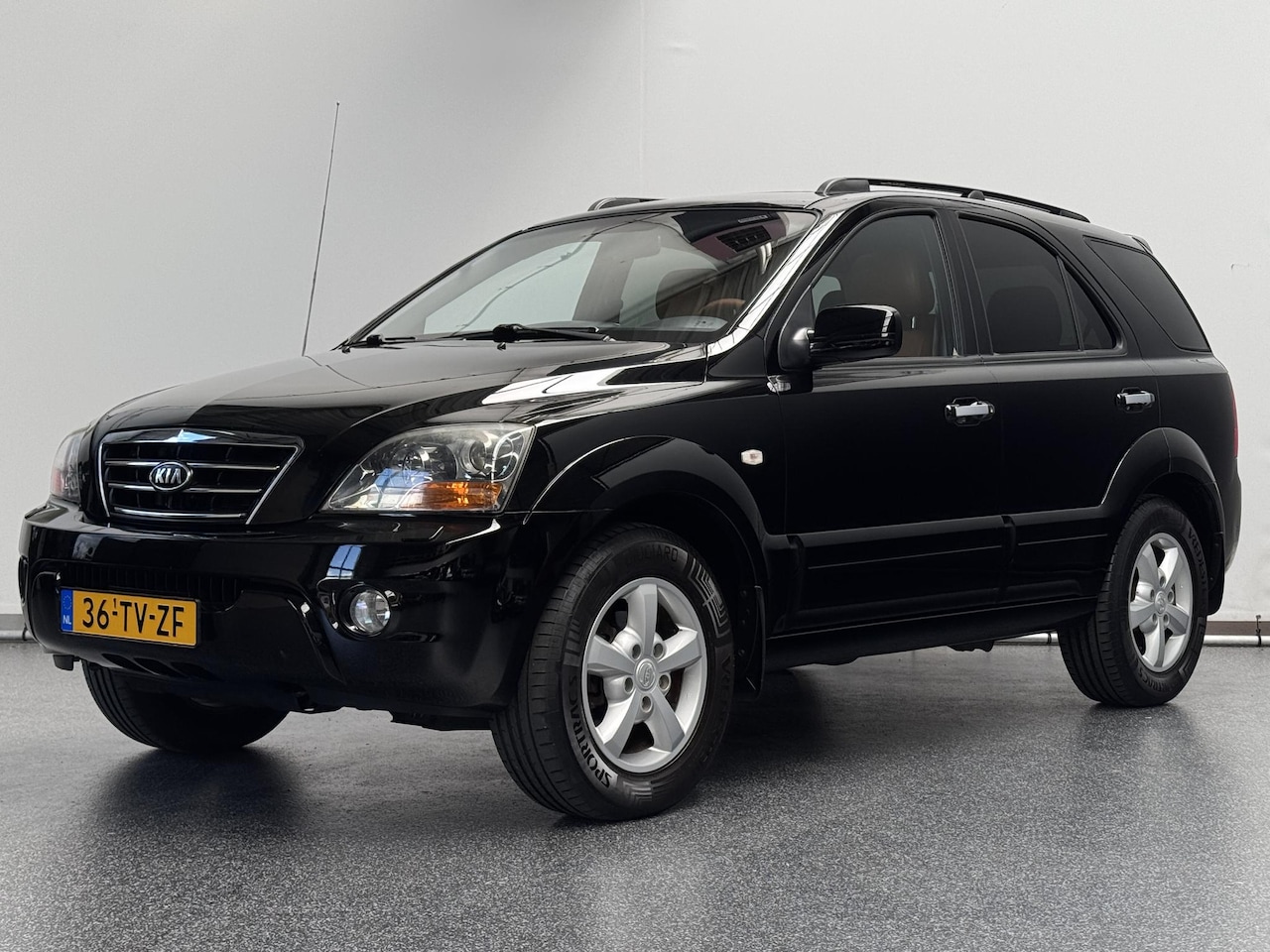 Kia Sorento - 3.3 V6 X-clusive fulltime 4wd | Schuifdak | Leer | Trekhaak - AutoWereld.nl
