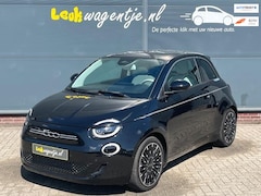 Fiat 500e - La Prima 42 kWh *panoramadak *p-camera *leer *17”