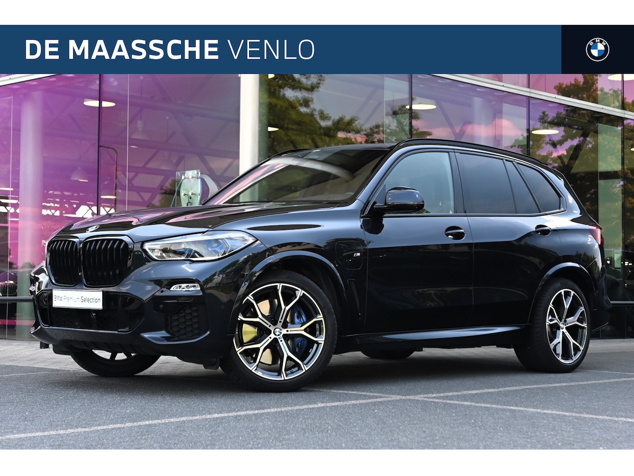 BMW X5 - xDrive45e High Executive M Sport Automaat / Panoramadak / Harman Kardon / Head Up Display - AutoWereld.nl