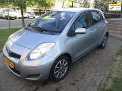 Toyota Yaris - 1.3 VVTi Aspiration//AUTOMAAT//LEER//NAVI//DEALER ONDERHOUDEN/