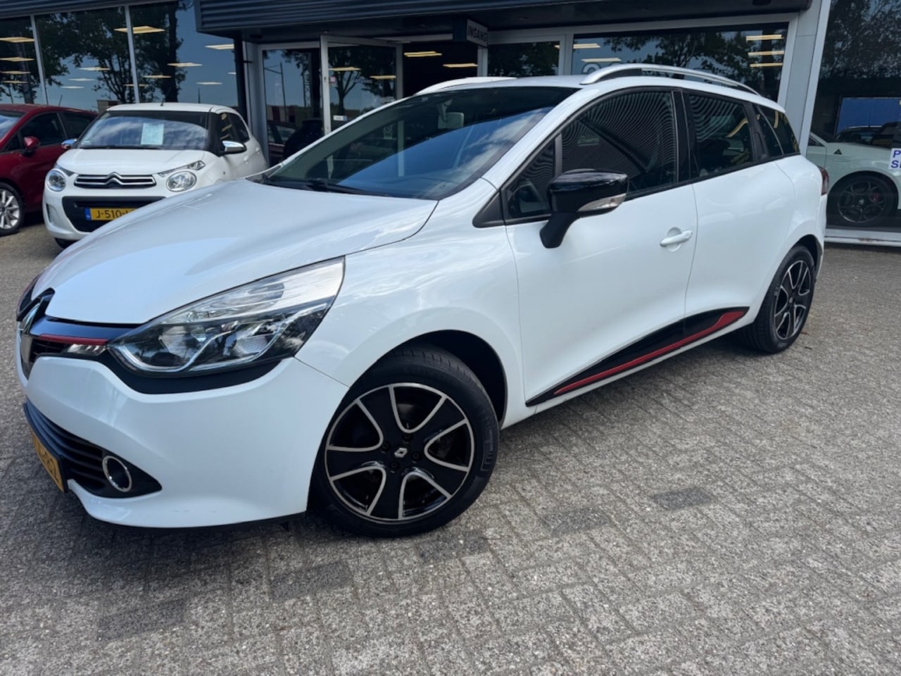 Renault Clio Estate - 0.9 TCe Expression 0.9 TCe Expression - AutoWereld.nl