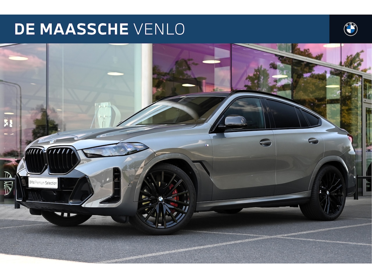BMW X6 - xDrive40i High Executive M Sport Automaat / Panoramadak Sky Lounge / Trekhaak / Bowers & W - AutoWereld.nl