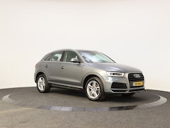 Audi Q3 - 1.4 TFSI 150pk S-Line | Panorama dak | Stoelverwarming |