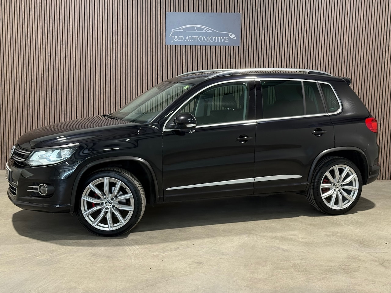 Volkswagen Tiguan - 2.0 TSI R-Line 4Motion 2012 DSG PANO XENON - AutoWereld.nl