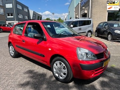 Renault Clio - 1.2 Community zeer mooi.KM.61681.NAP