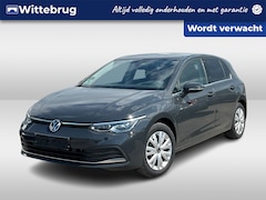 Volkswagen Golf - 1.4 eHybrid 204PK Style / Memory Seat / Achteruitrijcamera / LED / Digitale Cockpit / Park