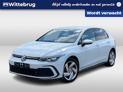 Volkswagen Golf - 1.4 eHybrid 245PK DSG GTE / App-Connect / Getint Glas / Parkeersensoren / Stoel & Stuurwie