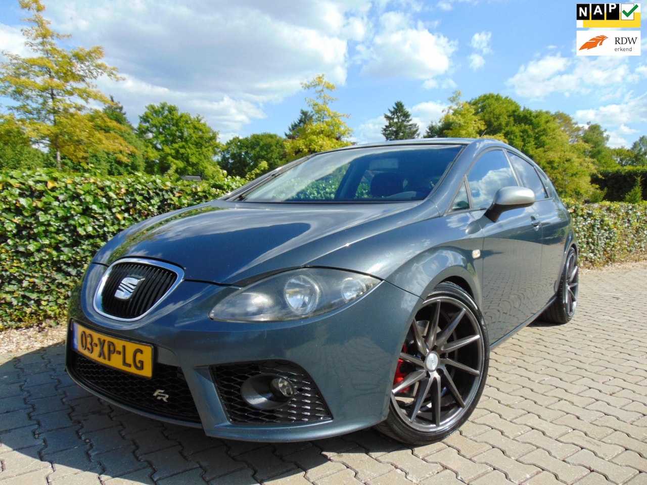 Seat Leon - 2.0 TFSI FR 2.0 TFSI FR , 280 PK , Stage 2 Getuned , 19" Lm Velgen , Eibach Onderstel , Clima / Cruise - AutoWereld.nl