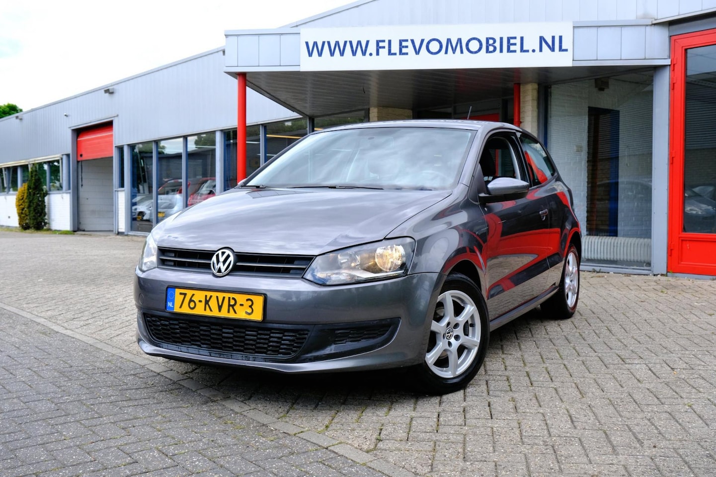 Volkswagen Polo - 1.2 TSI Comfortline 5-drs Airco|1e Eig|Navi|LMV - AutoWereld.nl